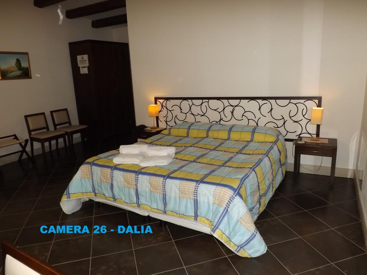 Lebaronie Villa Scicli Esterno foto